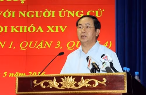 Chủ tịch nước Trần Đại Quang phát biểu tại hội nghị tiếp xúc cử tri.