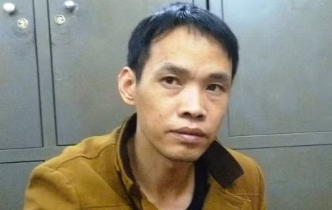 Zheng Ke Xi tại cơ quan Công an.