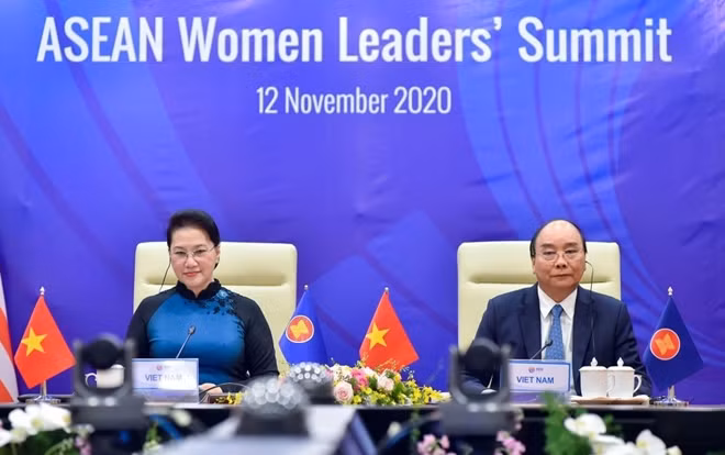 Thủ tướng Nguyễn Xuân Phúc và Chủ tịch Quốc hội Nguyễn Thị Kim Ngân tại hội nghị.
