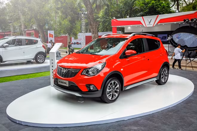 VinFast Fadil sẽ là gương mặt mới cạnh tranh trong phân khúc xe đô thị hạng A cùng với Hyundai Grand i10, Kia Morning, Toyota Wigo hay Suzuki Celerio.