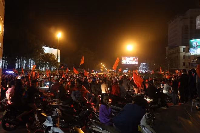 Hàng triệu người đã đổ ra đường chúc mừng U23 Việt Nam