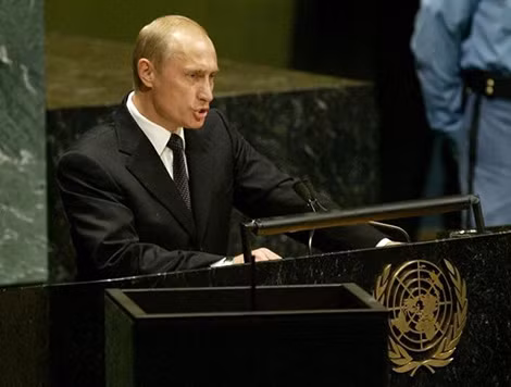 Tổng thống Nga Vladimir Putin đề nghị thành lập một liên minh quốc tế chống IS đang gieo rắc kinh hoàng tại Syria.
