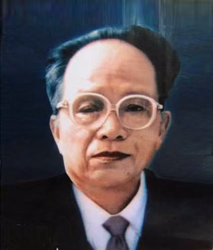 Nhà văn Nguyễn Văn Bổng.