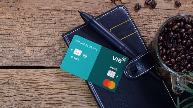 Dòng thẻ VIB Online Plus 2in1 tích hợp 2 tính năng riêng biệt của thẻ tín dụng và thẻ thanh toán.