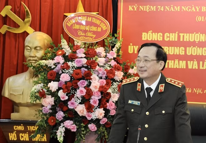 Thứ trưởng Nguyễn Văn Thành phát biểu tại buổi gặp mặt.