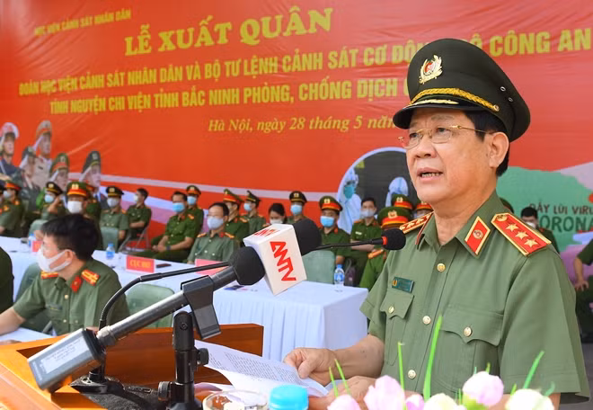 Thứ trưởng Nguyễn Văn Sơn phát biểu tại buổi lễ.