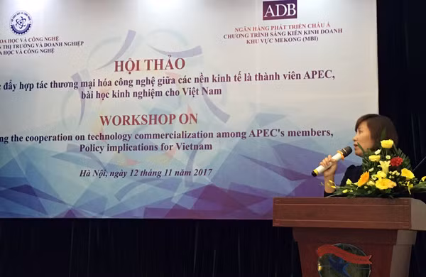 Đề tài của TS. Trần Thị Ngọc Dung thu hút sự quan tâm tại hội thảo.