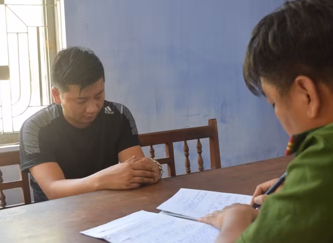 Tài xế Trần Văn Mạo tại Cơ quan công an.