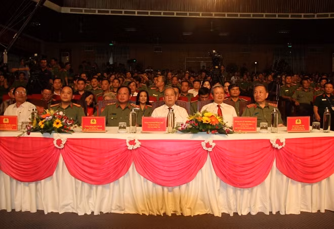 Đại tướng Tô Lâm, Ủy viên Bộ Chính trị, Bộ trưởng Bộ Công an cùng các đại biểu dự lễ khai mạc Liên hoan Truyền hình, Phát thanh CAND lần thứ XII-2019.