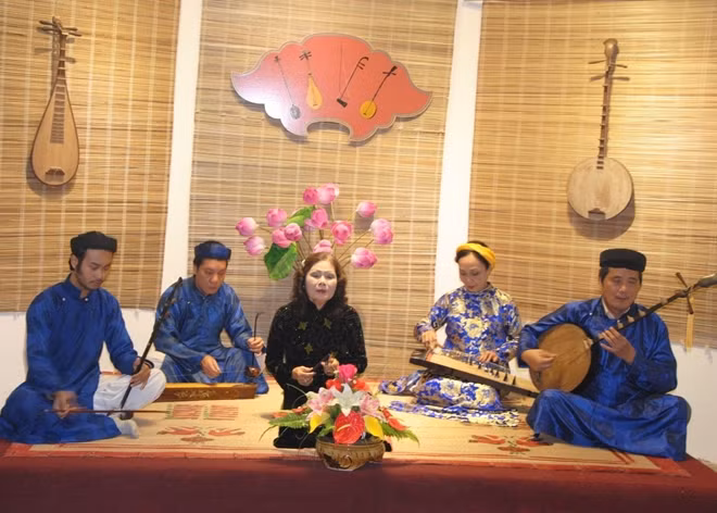 Tỉnh Thừa Thiên Huế đang xây dựng bộ hồ sơ “Nghệ thuật ca Huế” trình UNESCO.