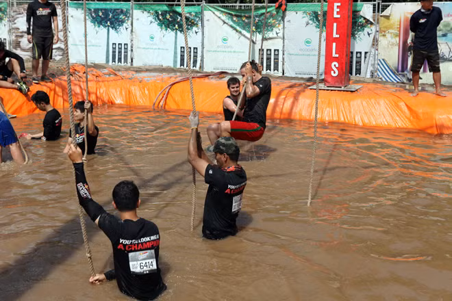 Đu dây đánh chuông hạnh phúc.