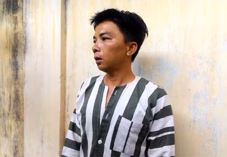 Hùng tại CQĐT.