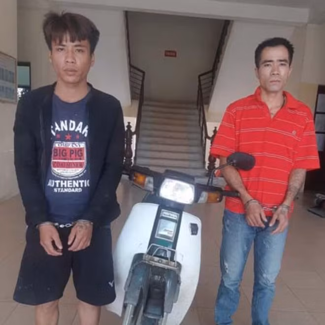 Tùng và Đạt.