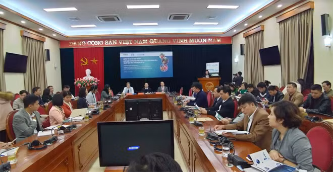 Hội thảo đã đề xuất nhiều giải pháp nhằm hạn chế thấp nhất các tác động tiêu cực của hoạt động kinh doanh đối với trẻ em.