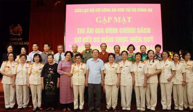 Các đại biểu tại buổi Gặp mặt.