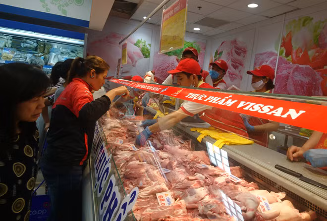 Nơi bán hàng bình ổn thị trường của doanh nghiệp.