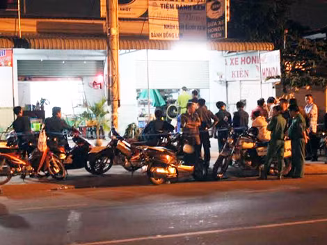Quán cà phê, nơi xảy ra vụ án