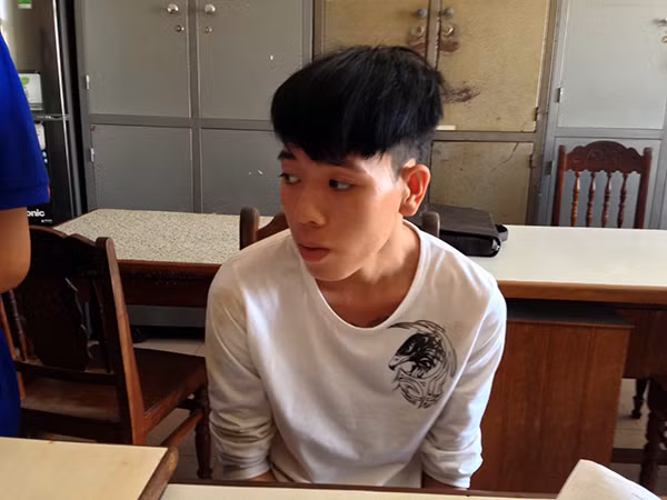 Hung thủ Lê Thanh Hùng bị bắt tại cơ quan CSĐT.