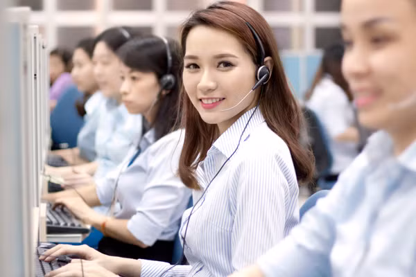 Khách hàng cũng có thể soạn tin nhắn theo cú pháp MAVUNGTENTINH (ví dụ: MAVUNG HANOI) gửi 900 để tra cứu mã vùng của tỉnh/thành phố tương ứng.