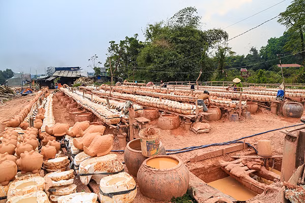 Các làng nghề truyền thống đổi mới để phát triển.