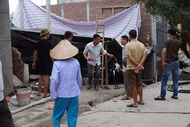 Người dân và chính quyền địa phương đang tích cực khắc phục sự cố.