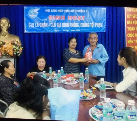 Một buổi sinh hoạt CLB Lá Chắn.
