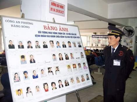 Bệnh viện Phụ sản T.Ư phối hợp lực lượng Công an cung cấp hình ảnh các đối tượng trộm cắp để người nhà bệnh nhân đề phòng.