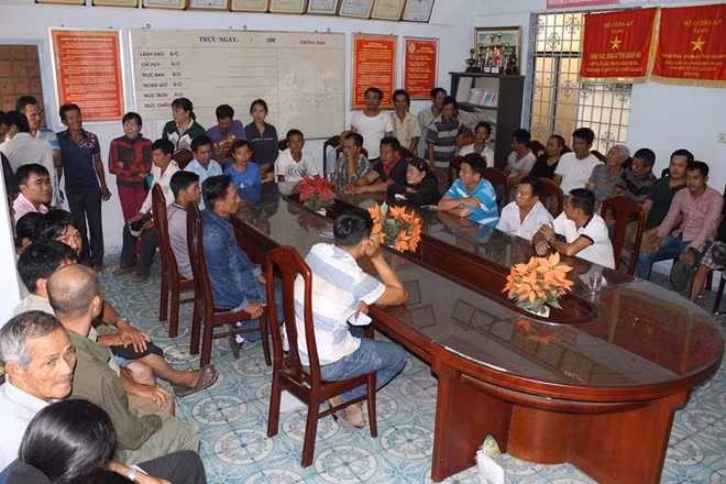 Các đối tượng tham gia đánh bạc.