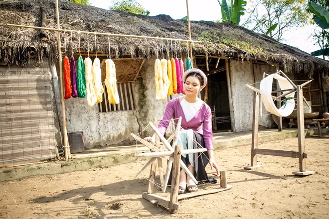 Phương Thảo trong MV mới.