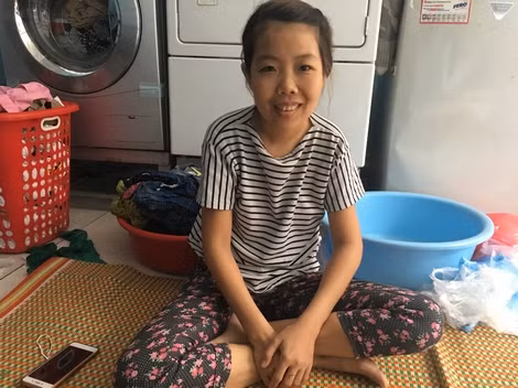 Chị Thoan chia sẻ về cuộc sống khó khăn của mình.