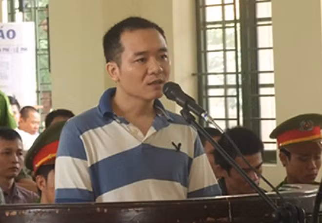 "Mười Thu" tại phiên tòa năm 2015.