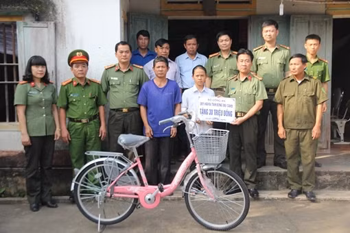 Đảm bảo an sinh xã hội, xây dựng tỉnh Hưng Yên phát triển nhanh và bền vững ảnh 10