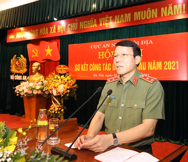 Thứ trưởng Lương Tam Quang phát biểu tại Hội nghị Thứ trưởng Lương Tam Quang phát biểu tại Hội nghị