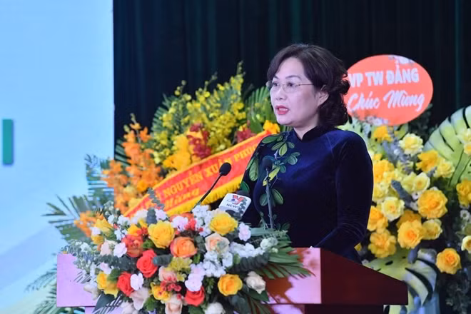 Thống đốc NHNN kiêm Chủ tịch HĐQT NHCSXH Nguyễn Thị Hồng phát biểu khai mạc Hội nghị