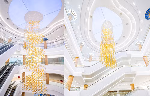 Điểm nhấn thiết kế “Dòng chảy ngầm đại dương”tại Vincom Mega Mall Ocean Park hứa hẹn sẽ trở thành điểm check-in độc đáo mới của giới trẻ.