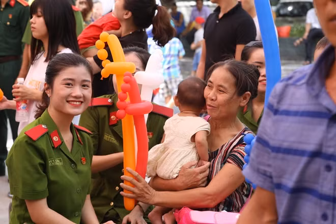 Chương trình thiện nguyện để lại niềm xúc động cho Đoàn cán bộ và học viên Học viện.