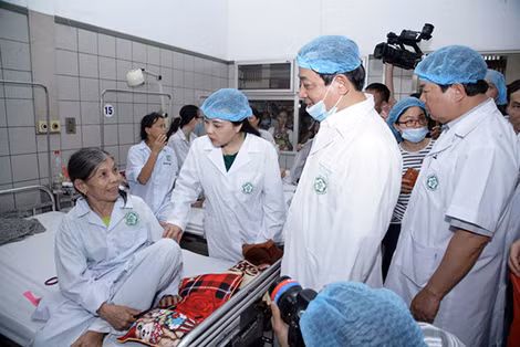 Hà Nội kiểm tra đột xuất các đơn vị chạy thận nhân tạo