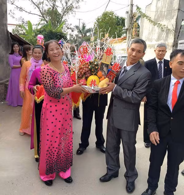 Hình ảnh đặc biệt về đám hỏi tại Hưng Yên.