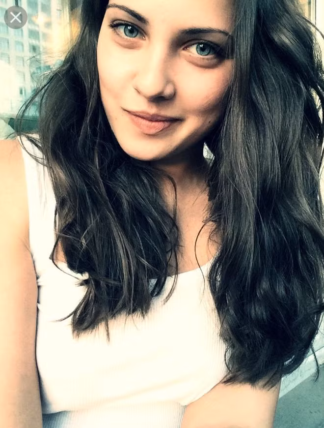 Vẻ đẹp đời thường của Anastasia Bryzgalova.