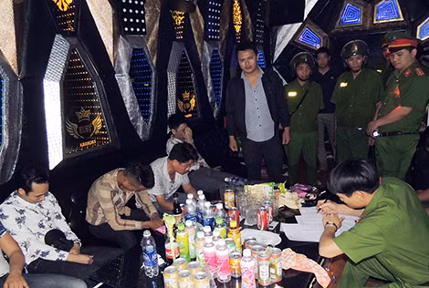 Cơ quan Công an lập biên bản vụ việc