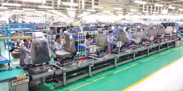 Dây chuyền lắp ráp ghế