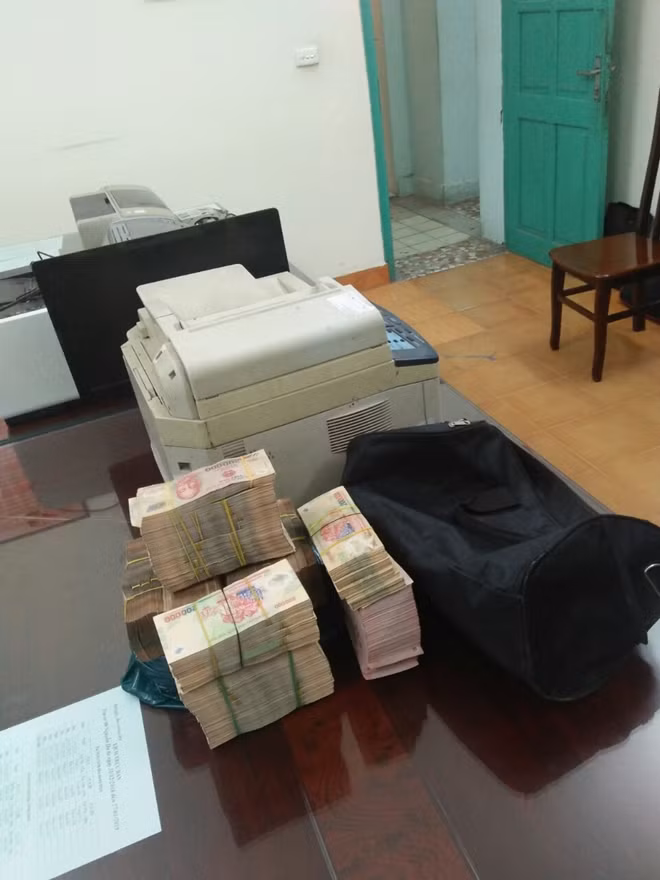 Một số tang vật của vụ án.