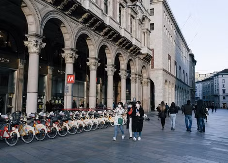 Du lịch Italia thiệt hại nặng. Du lịch Italia thiệt hại nặng.