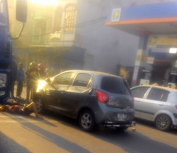 Hiện trường vụ tai nạn. Ảnh: Lê Văn Lộc.