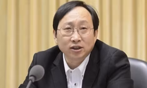Ông Nghiêm Xuân Phong khi làm Bí thư thành phố Quảng An Ông Nghiêm Xuân Phong khi làm Bí thư thành phố Quảng An