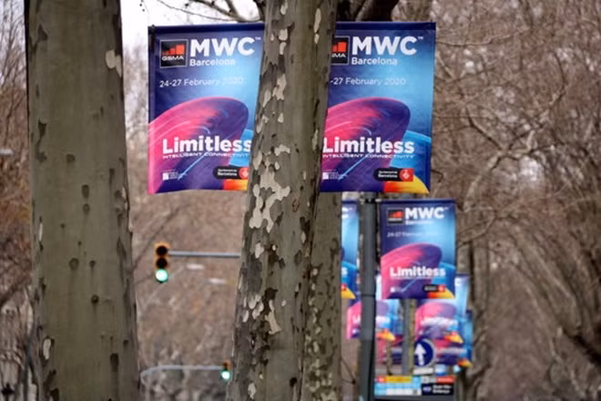 Băng rộn về MWC 2020 tại Tây Ban Nha trước khi bị hủy bỏ.