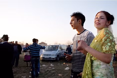 Thiếu nữ Atanaska Vedkova vui mừng vì tìm được người đàn ông mà cô ưng ý.