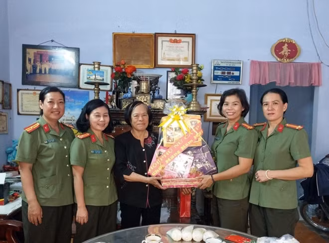 Hội Phụ nữ CATP Hồ Chí Minh đã tổ chức nhiều hoạt động xã hội từ thiện được người dân đánh giá cao.