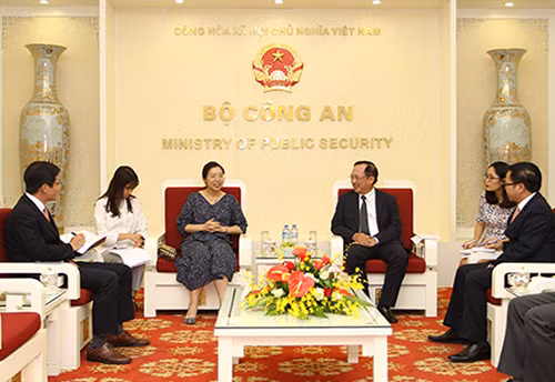 Toàn cảnh buổi tiếp.