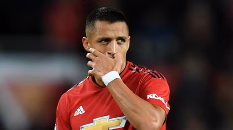 Sanchez thi đấu tệ hại ở Man Utd dù là cầu thủ hưởng lương cao nhất.